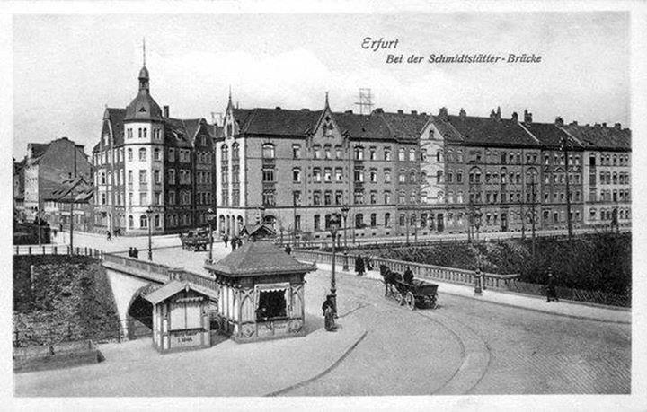 Alte Schmidstedter Brücke mit Pferdefuhrwerk.