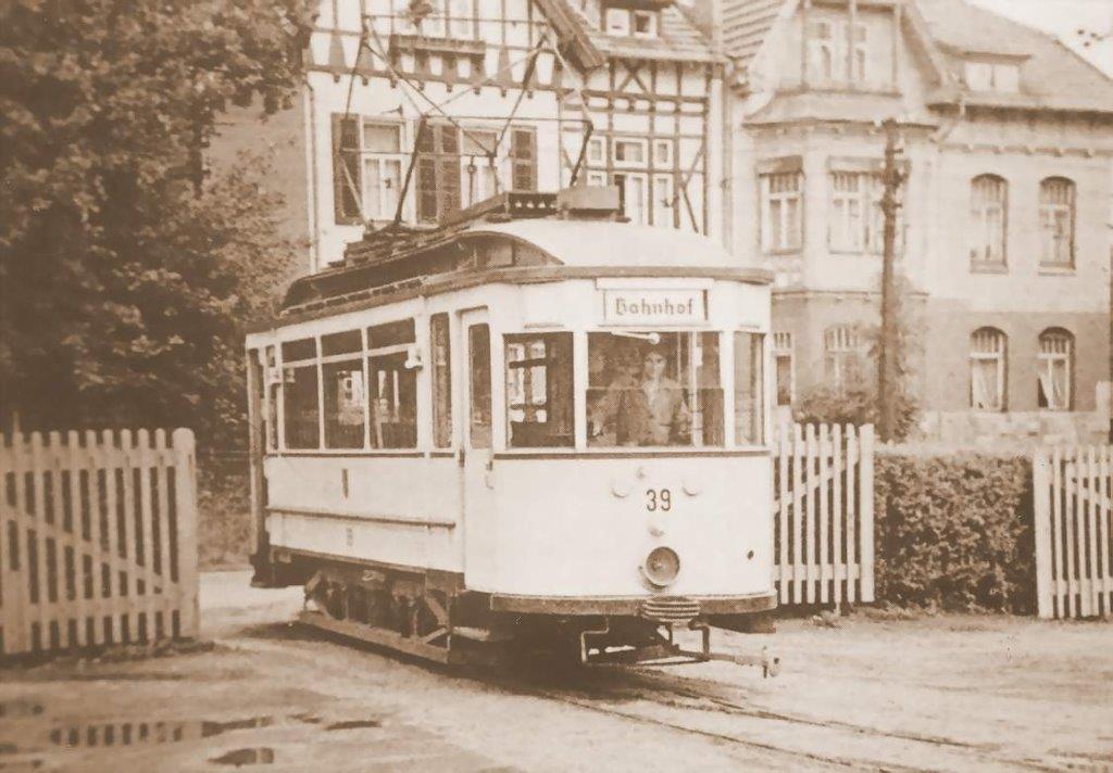 Triebwagen 39 (ex 45) 1960 im Depot in Mühlhausen