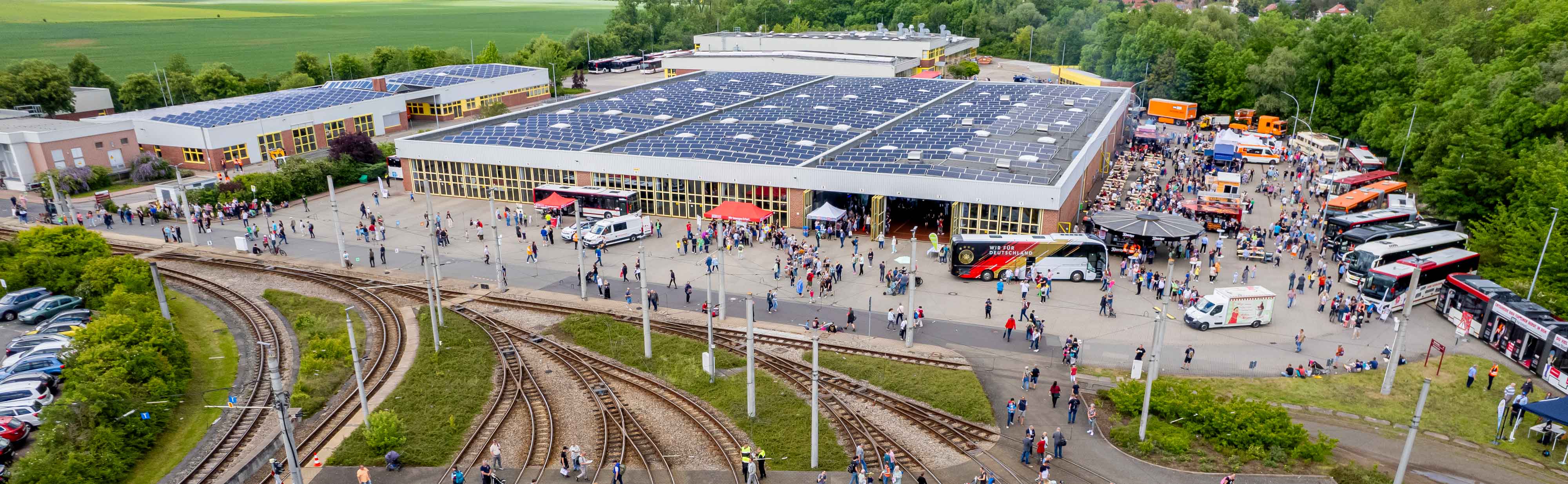 Grafik auf der der Text Tag der offenen T&uuml;r 25. Mai 2024 10 bis 16 Uhr steht.
